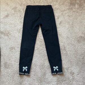 Frank Lyman Design Black Skinny Jeans with Embellished Hem